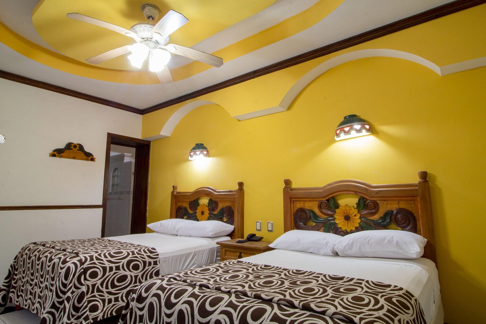 Suites Flamboyanes Mérida Eksteriør billede