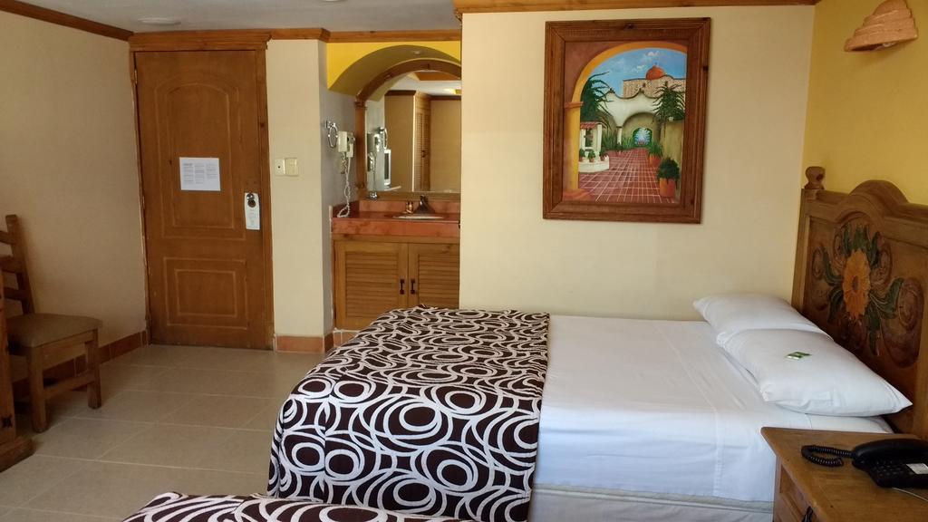 Suites Flamboyanes Mérida Eksteriør billede